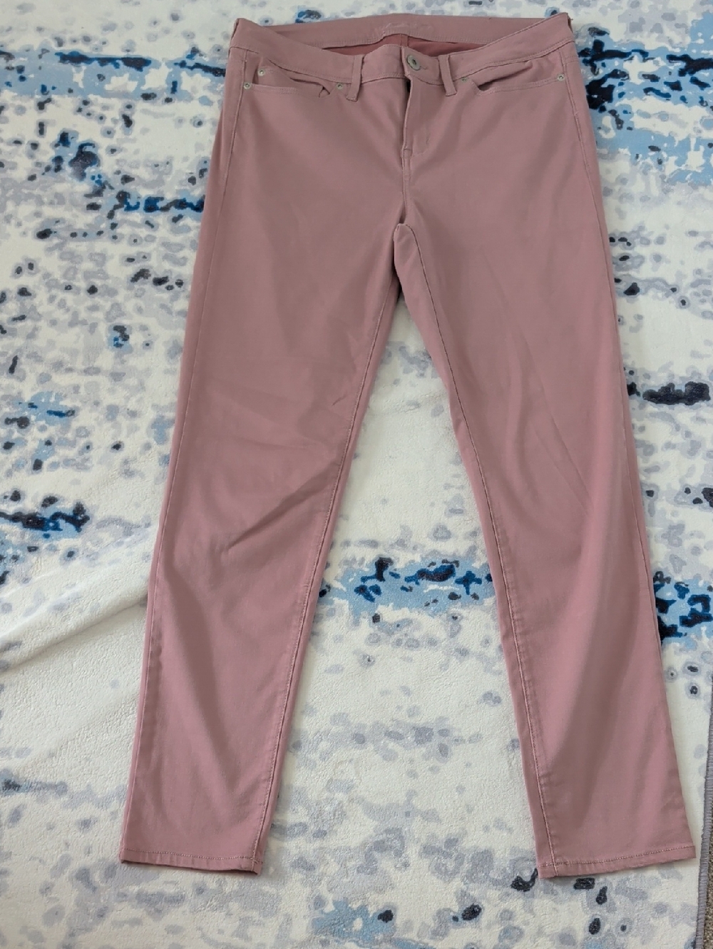 American Rag Skinny Jeans in Dusty Mauve